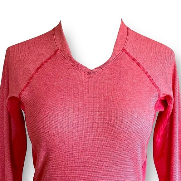 Patagonia Womens Capilene Base Layer Top XS Coral Long Sleeve V-neck Performance - Picture 3 of 8